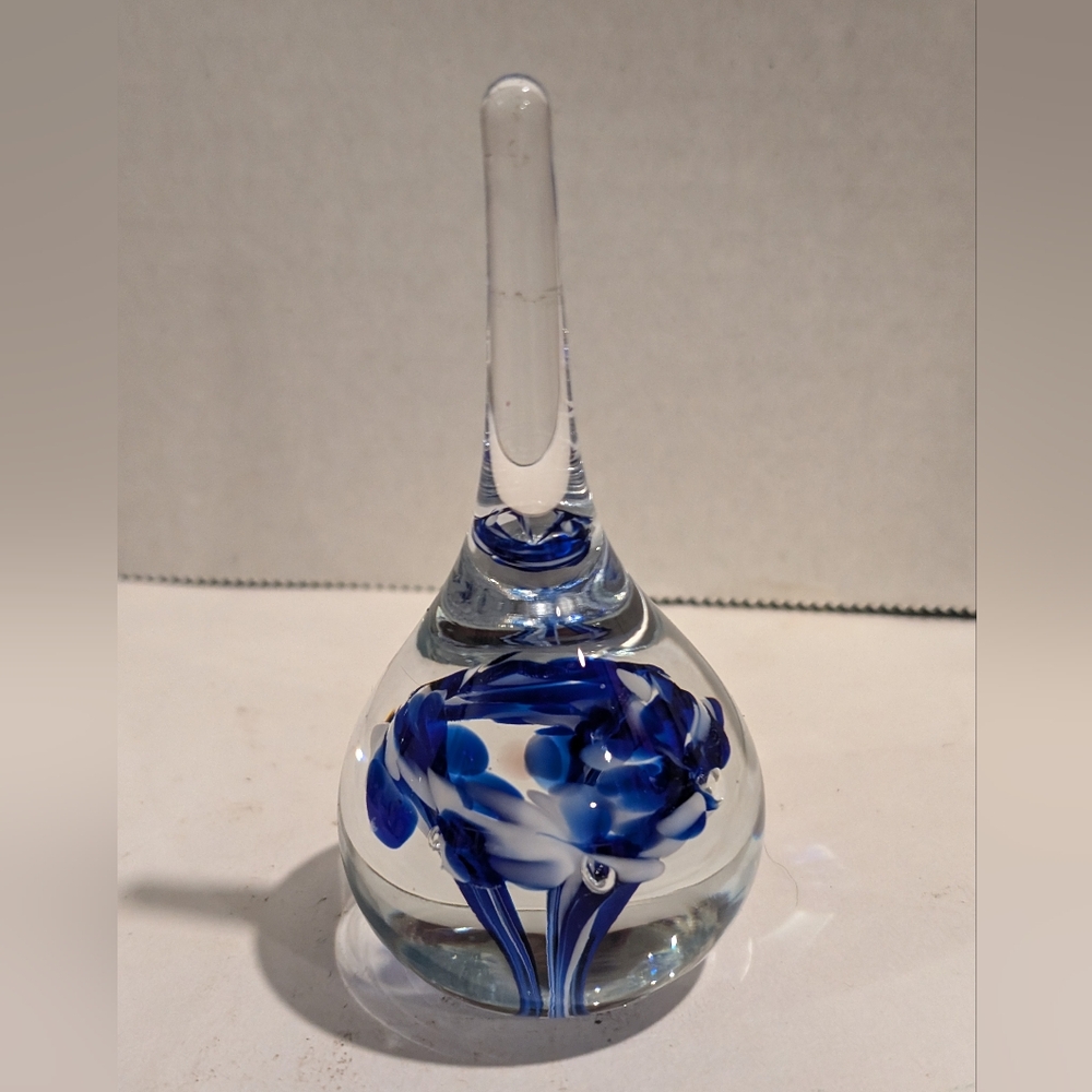 Vintage Gibson Art Glass Paperweight Raindrop Ring Holder, Blue Trumpet Flowers.